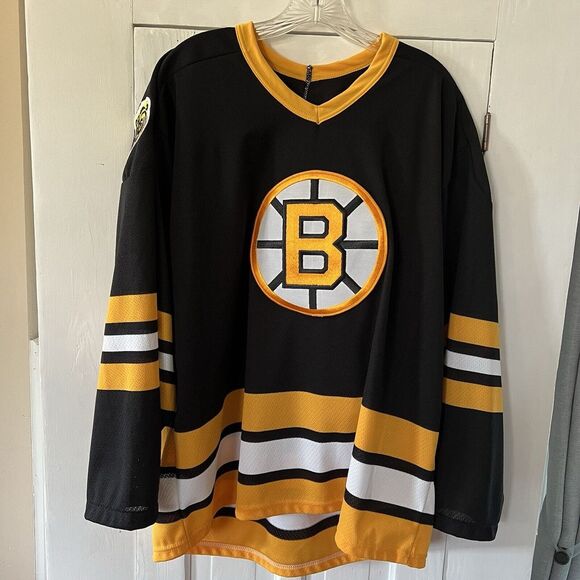 VINTAGE Made In CANADA CCM Ultrafil Style BOSTON BRUINS HOCKEY JERSEY Size L